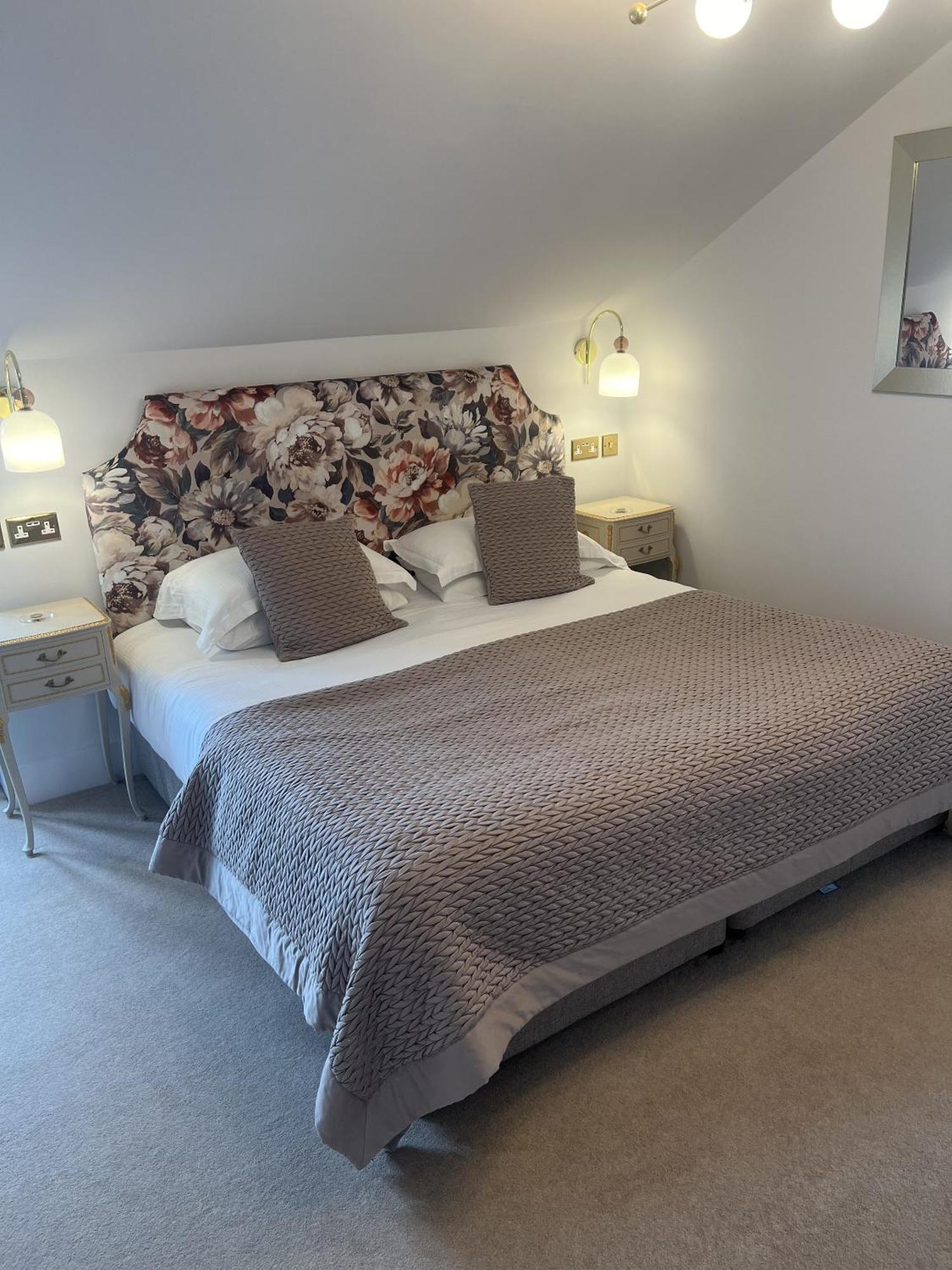 Deluxe Junior Suite